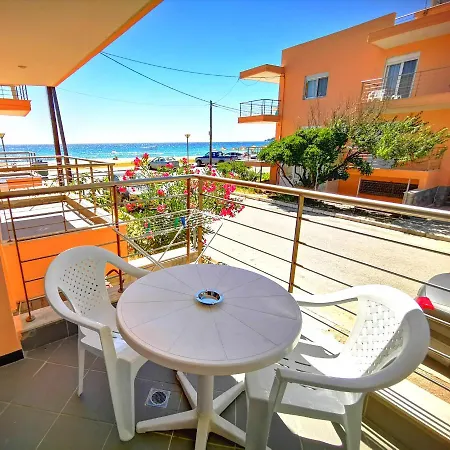 Apartment Aristotelis Seafront